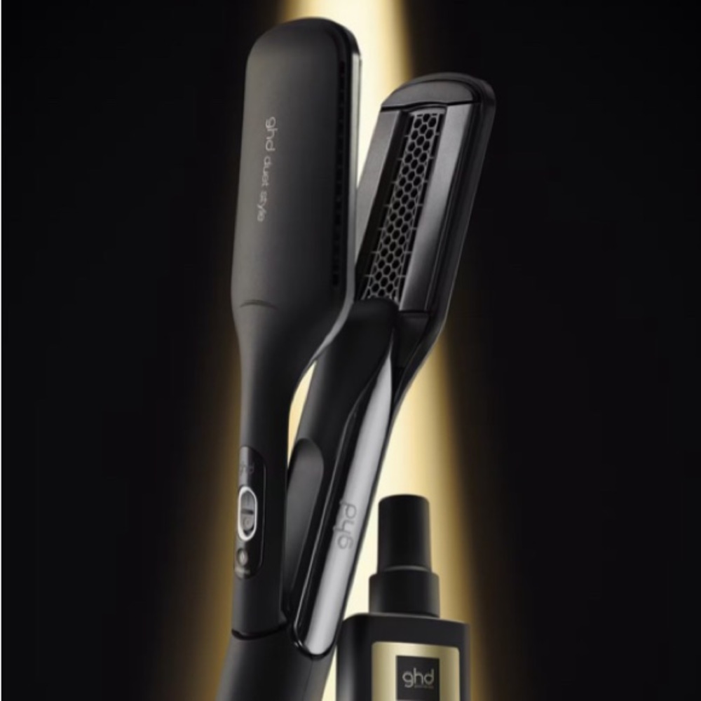 ghd duet style wet to dry hair straightener with the shine shot feature.